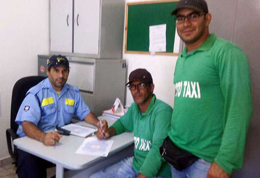 Brumado: SMTT inicia cadastro estatístico de mototáxi e motofrete  no município