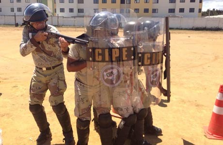 CAESG realiza instrução com toda a tropa