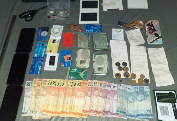 Conquista: Quinteto suspeito de furtos a caixas eletrônicos é interceptado