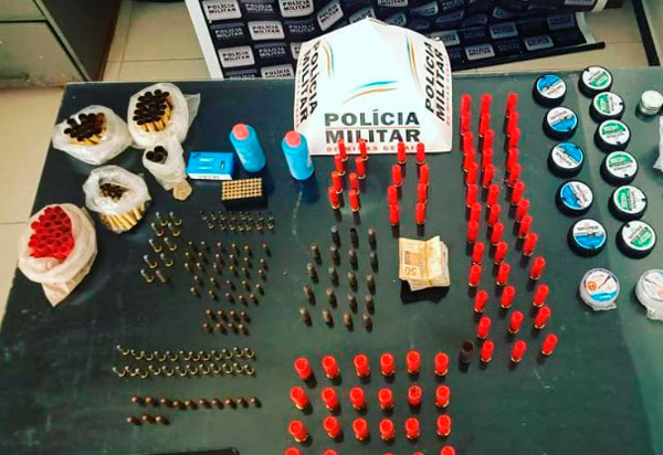 Cipe Sudoeste detém acusados de tráfico de drogas e posse ilegal arma de fogo e munições