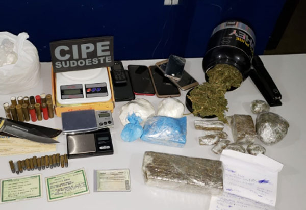 Cipe Sudoeste apreende drogas e detém duas pessoas em Livramento de Nossa Senhora
