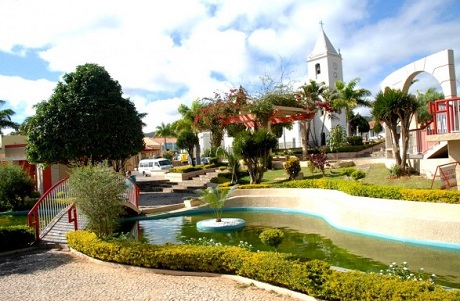 CAETITÉ: COMEÇA NESTA QUINTA TRADICIONAL LAVAGEM