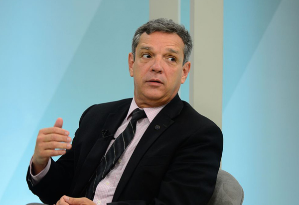 Petrobras tem novo presidente; posse é questionada por petroleiros