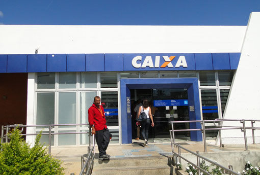 Brumado: Caixa abre 2 h mais cedo nesta quarta para tirar dúvidas sobre contas inativas do FGTS