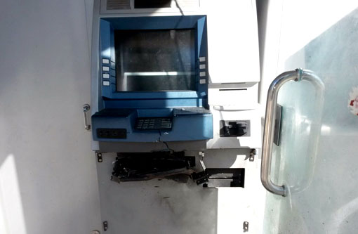 Livramento: Bandidos tentam explodir caixa eletrônico do Banco do Brasil