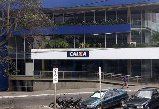 Justiça condena Caixa Econômica a indenizar cliente vítima de furto dentro de agência em Vitória da Conquista