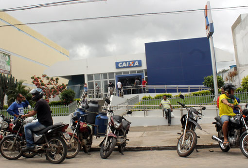 CAIXA antecipa para sábado início da quarta fase de pagamento das inativas do FGTS