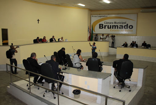 Câmara de Vereadores de Brumado realizará sessão extraordinária na próxima segunda-feira (24) para votação de projeto do Executivo
