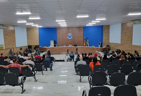 Textos são aprovados na sessão da Câmara Municipal de Vereadore de Brumado