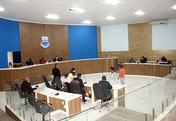 Câmara Municipal de Brumado emenda Lei Orçamentária e Remanejamento será de 5% em 2021