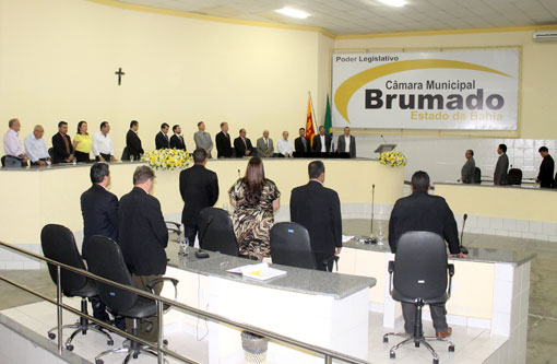Câmara realizou sessão solene para entrega de Títulos de Cidadão Brumadense