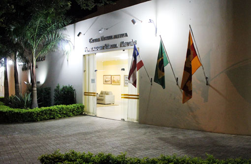 Brumado: Legislativo aprova projetos que tratam dos professores e inspeção de produtos alimentícios 