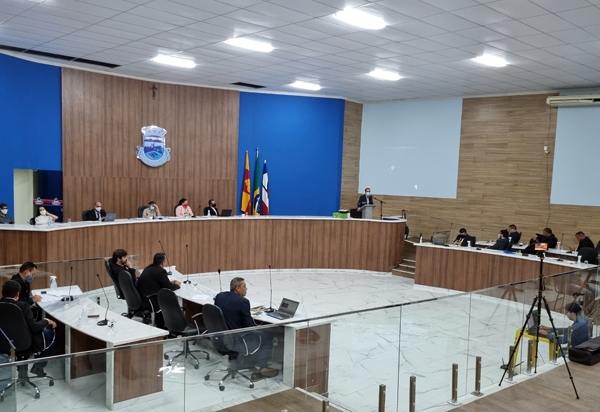 Brumado: Câmara de Vereadores promulga lei que autoriza o poder Executivo a instituir o Programa de Incentivo ao Produtor