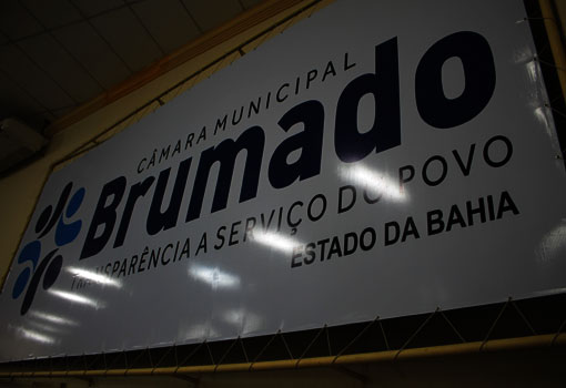 Brumado: queda de energia elétrica impossibilita realização da sessão da Câmara de Vereadores