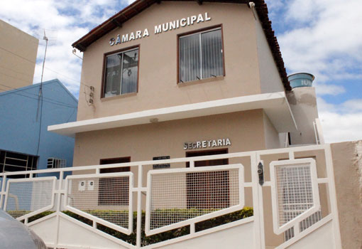 Dom Basílio: Câmara de Vereadores apresenta parecer pela rejeição das contas do ex-prefeito João Careca