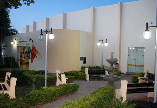 Brumado: Câmara de Vereadores inicia processo de licitação para contratação de empresa especializada para prestação de serviços de engenharia relacionados à reforma da cobertura de sua sede