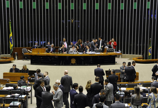 Câmara dos Deputados pode votar fim de coligações em eleições proporcionais e criação de cláusula de desempenho
