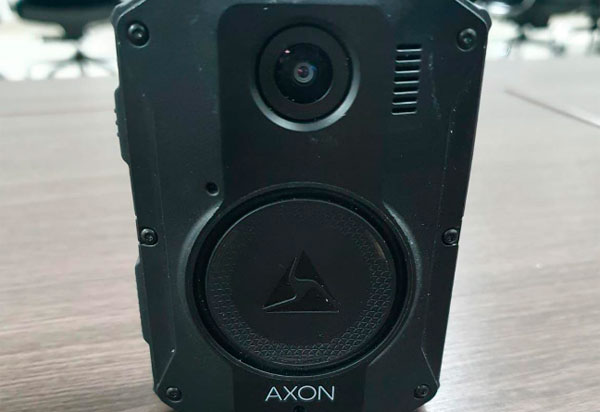 Comitiva da BA conhece câmeras usadas em fardas da polícia de SP