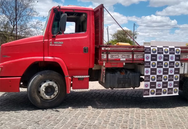 Cipe Central recupera caminhão furtado em Jequié na zona rural de Iramaia