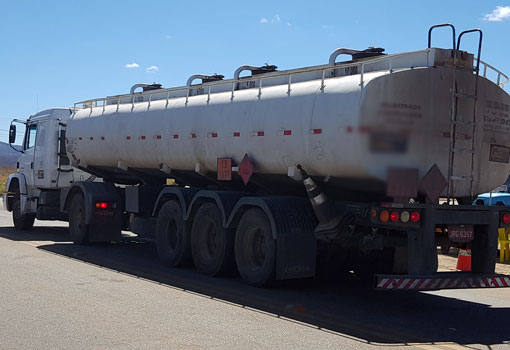 Senadores cobram do governo a redução do preço dos combustíveis