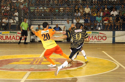 Confira o resultado dos jogos de abertura da 3ª rodada do Campeonato Brumadense de Futsal; hoje tem mais dois jogos