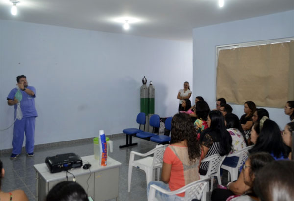 Brumado: profissionais de enfermagem que atuam no setor de emergência do HMPMN passaram por qualificação 