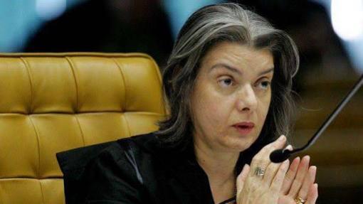 Cármen Lúcia assumirá a Presidência da República na sexta-feira (13)