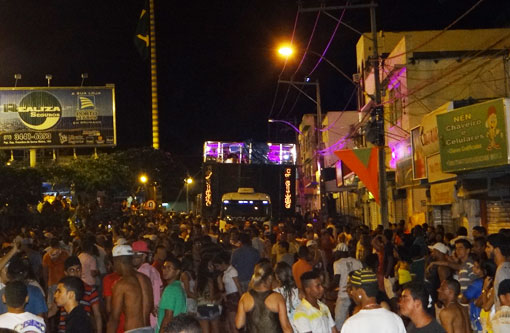 CarnaBrumado: Veja as fotos do 4º dia da Folia