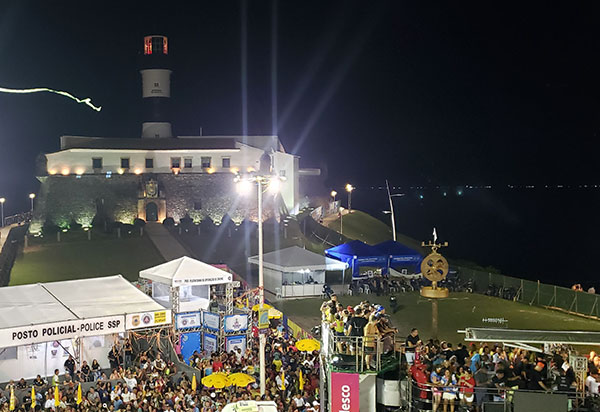 Governo e Prefeitura de Salvador decidem não decretar ponto facultativo no Carnaval