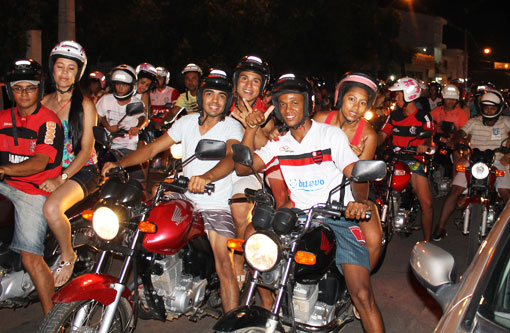 Brumado: Torcida do Flamengo comemora o título carioca