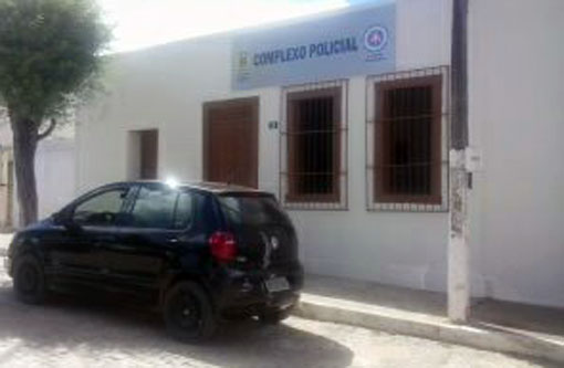 Aracatu: Polícia Militar recupera carro roubado