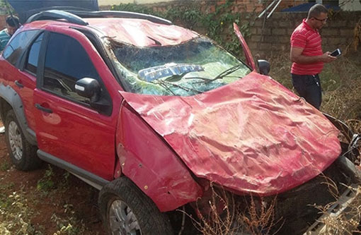 Amarildo Bonfim assessor do deputado Erivelton Santana sofre acidente na na BR-122 em Urandi