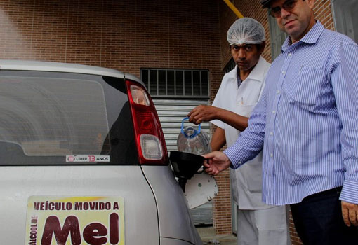 A partir de mel, apicultor de Vitória da Conquista faz etanol