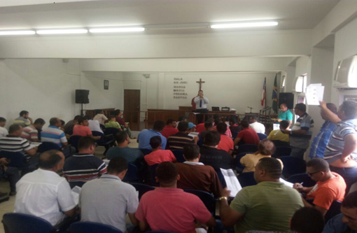 Brumado: nesta sexta (04), aconteceu no Fórum Dr. Duarte Moniz o leilão de carros apreendidos 