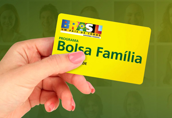 MEC inicia projeto de acompanhamento da situação de alunos beneficiados pelo Bolsa Família