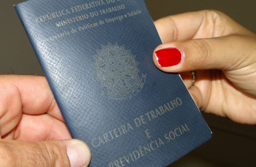 Sistema de emissão de carteira de trabalho ficará suspenso na Bahia