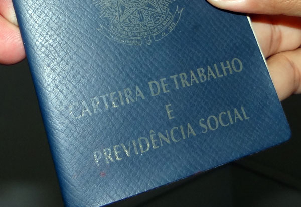 Brasil abre 47,3 mil postos formais de trabalho em julho