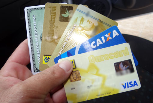 Comércio é autorizado a cobrar preço diferente de acordo com o meio de pagamento