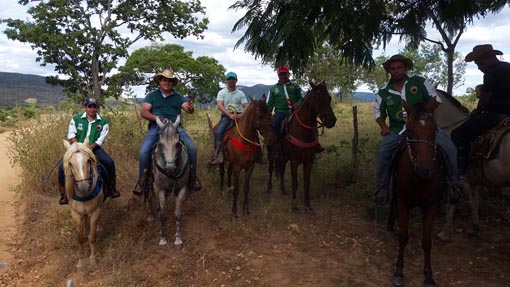 Marquinho Viana Participa da festa de aniversário de Licínio de Almeida e Cavalgada em Iramaia
