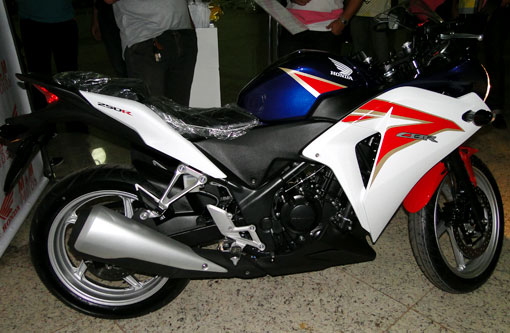 Motos devem ter sistema obrigatório de freios ABS e CBS a partir de 2016