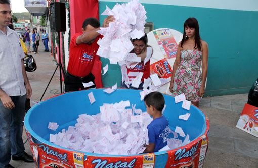 CDL de Brumado realiza sorteio da Campanha 'Natal dos Sonhos'