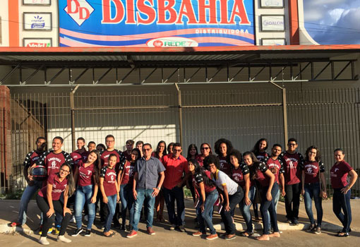 Brumado: alunos CEEP dos cursos técnicos de Contabilidade e Logística realizaram visita técnica ao Disbahia Rede 7