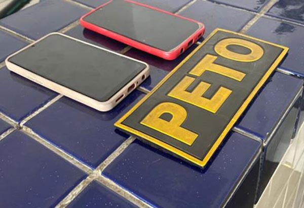 Brumado: Casal é preso acusado de receptação de celulares roubados