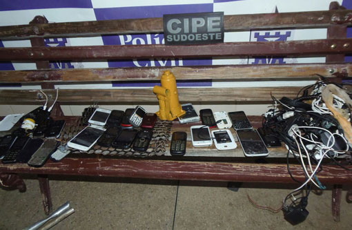 Polícia Civil e Caesg frustram fuga de presos na delegacia de Brumado