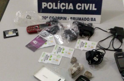 Polícia Civil frustra entrega de celulares e drogas ao presos na delegacia de Brumado
