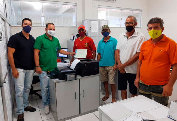 Brumado: motoristas que prestam serviços de 'Pega Frete' receberam certificado da SMTT