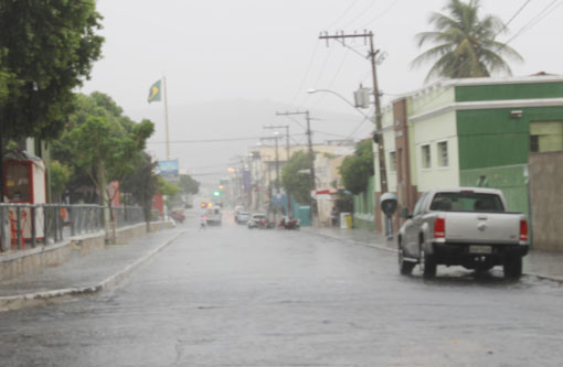 Sexta-feira poderá ser chuvosa em Brumado, aponta previsão do tempo