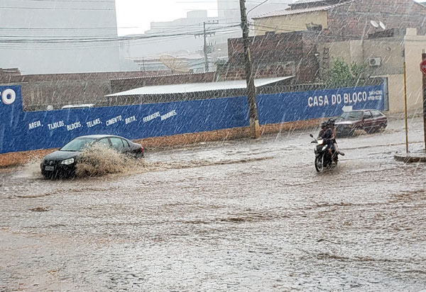 Previsão do Tempo aponta 38 mm de chuva para Brumado nesta terça-feira (03)