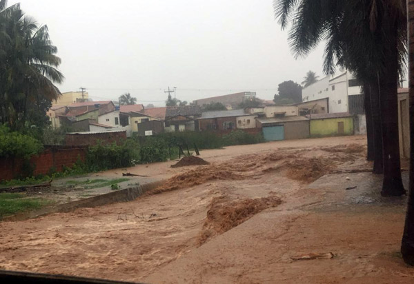 Forte chuva causou estragos no município de Correntina 