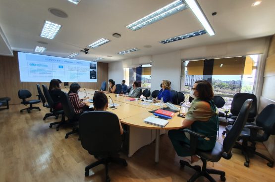 Comissão Intergestores Bipartite da Bahia recomenda retomada imediata da vacinação de adolescentes contra a Covid-19